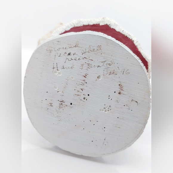 Vintage 1996 Ground Pecan Shell Resin Hand Painted Santa and Angel - Picture 8 of 11